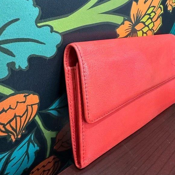 Chanel Camellia Embossed Long Wallet – Coral Caviar Leather - Picture 6 of 11